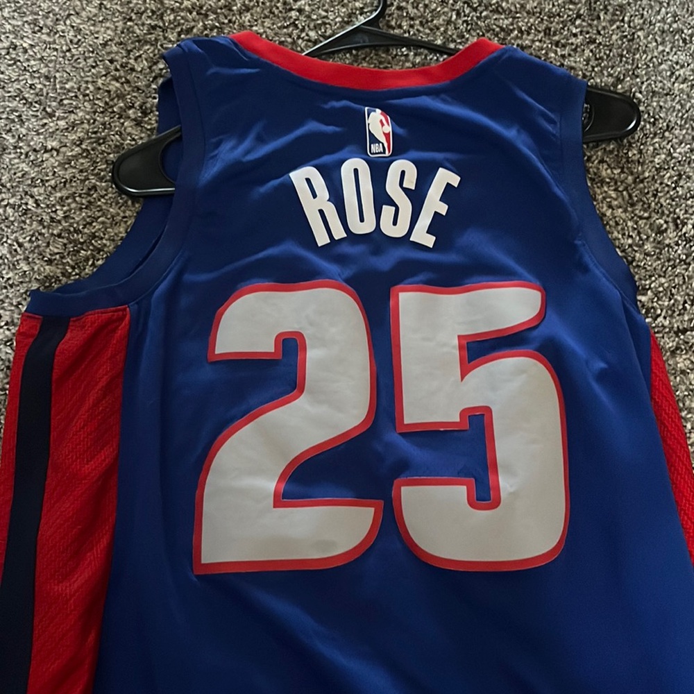 d rose jersey